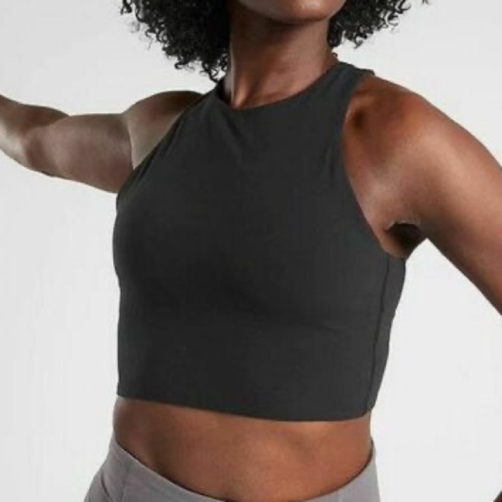 Athelta conscious crop